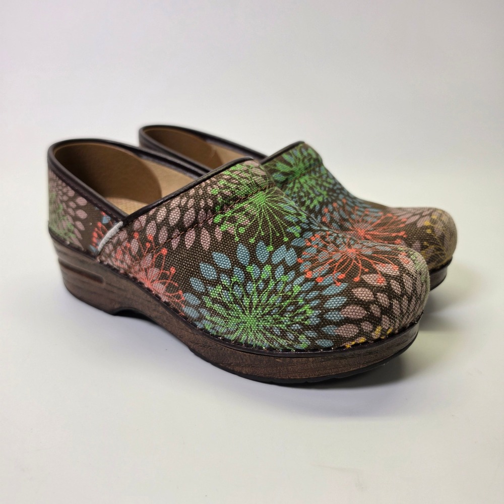 Dansko Vegan Floral Clogs Womens US 6.5-7 EU 37 Multicolor Comfort Nursing Shoes